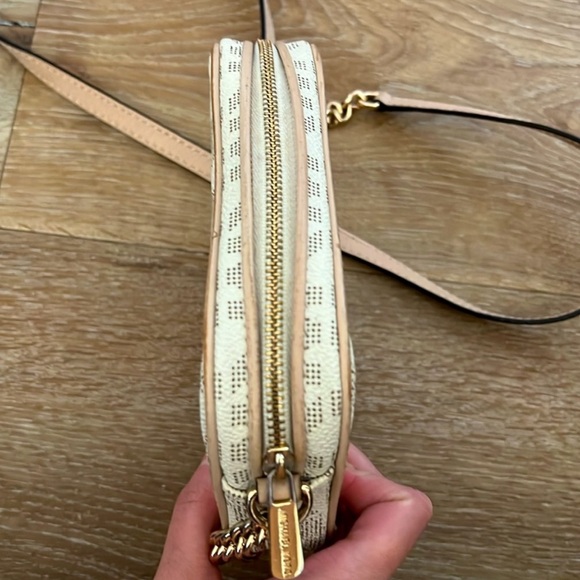 Michael Kors Vanilla Crossbody Bag - Picture 7 of 12